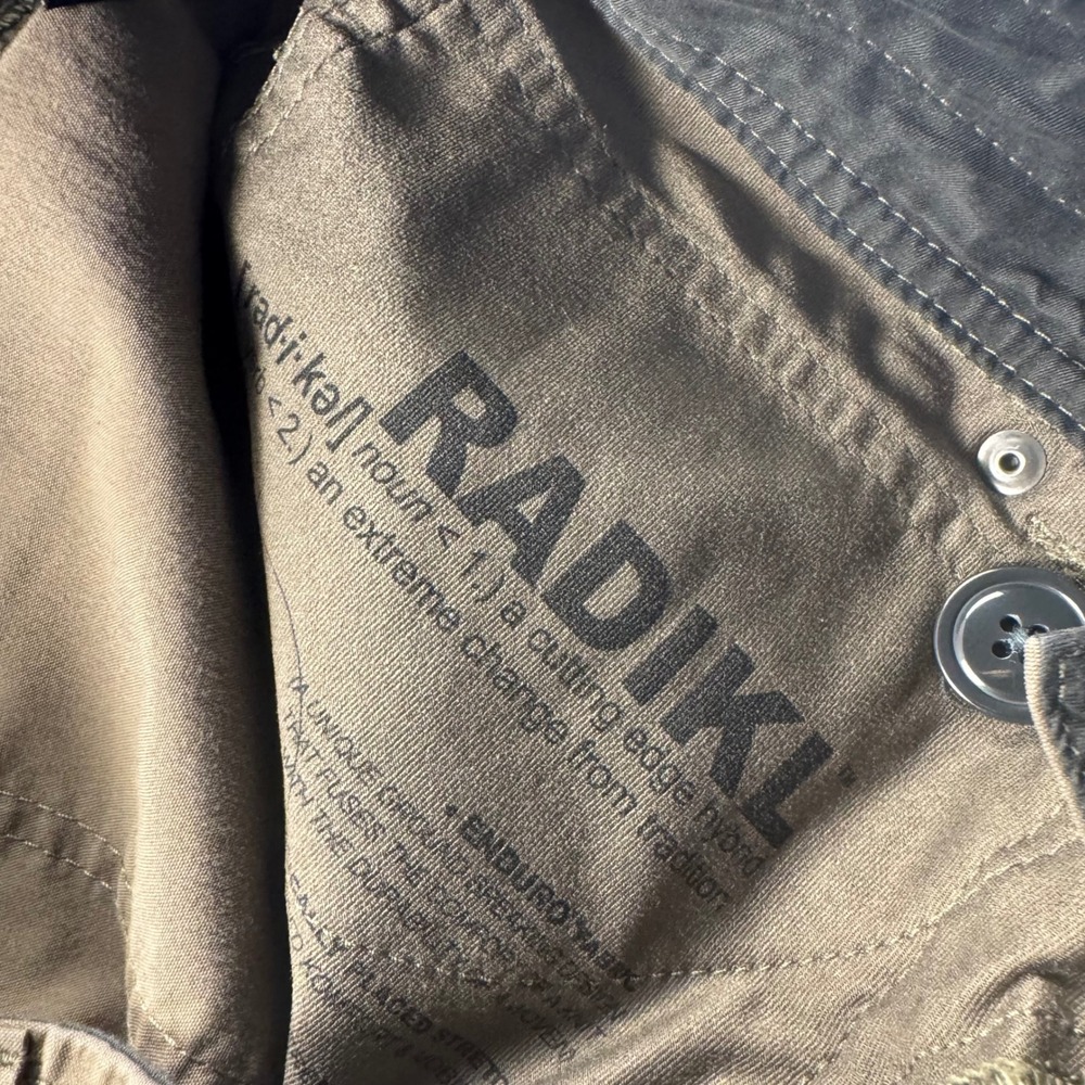 Kuhl Radikl Mens Khaki Brown Hiking Work Pants 33x30 Articulated Knee Stretch - Picture 8 of 11